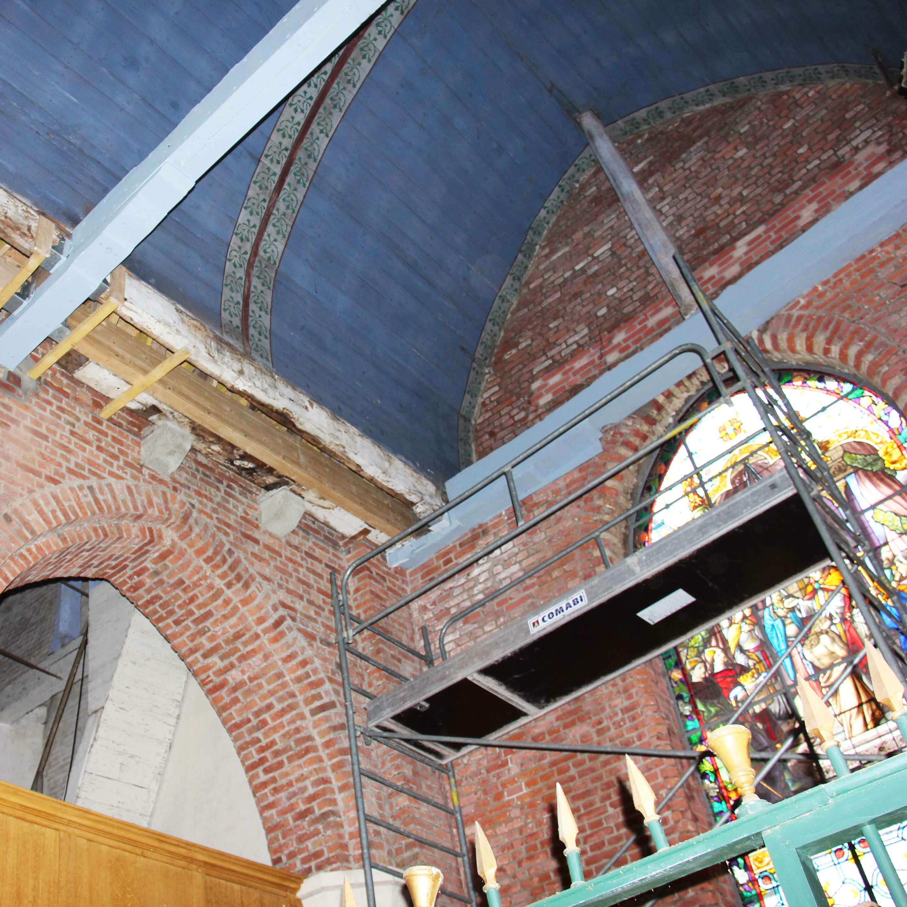 Ouvrages Spéciaux Rénovation Charpente bois Eglise Octezeele - Charpentier des Flandres