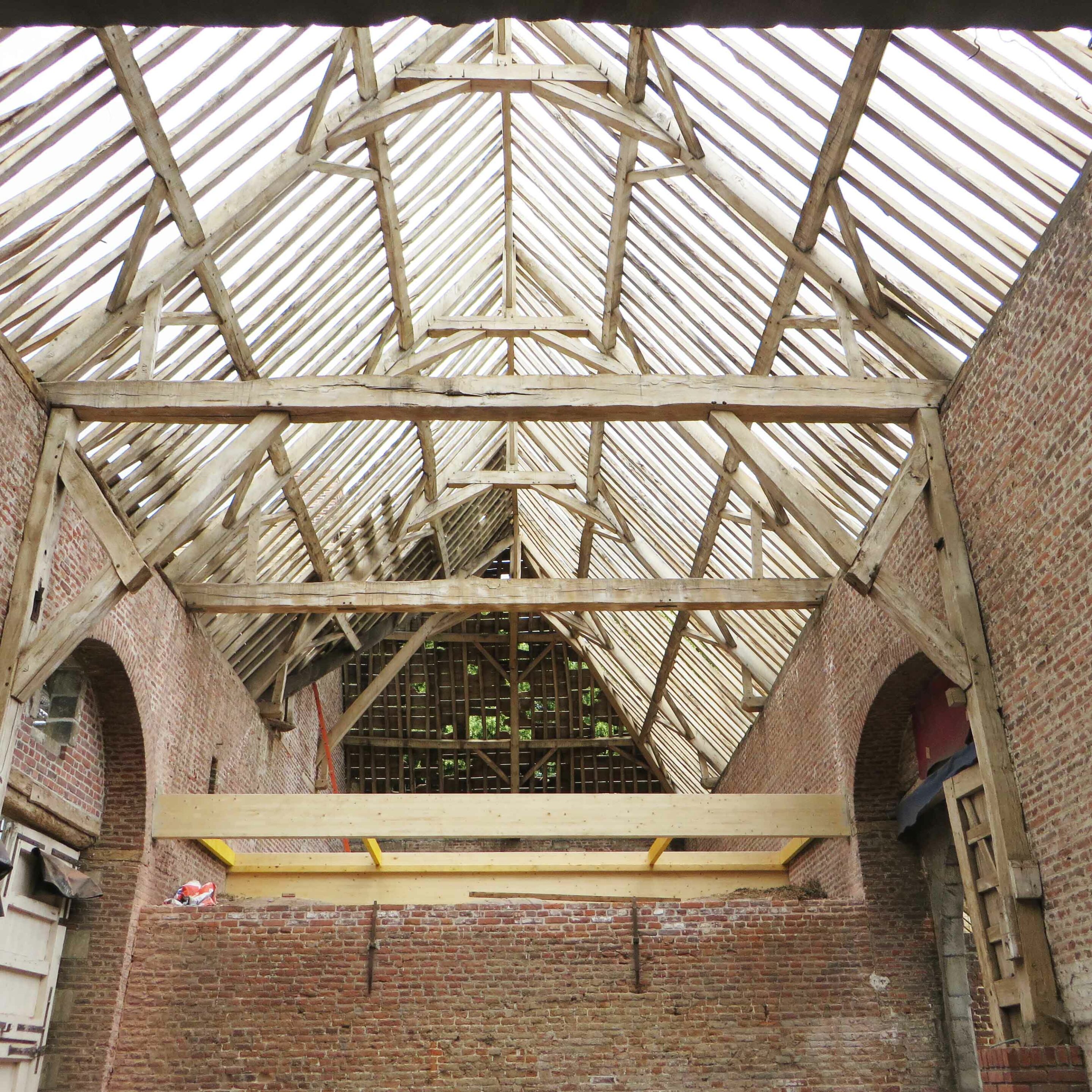 Ouvrages Spéciaux Rénovation Charpente bois Roost Warendin - Charpentier des Flandres