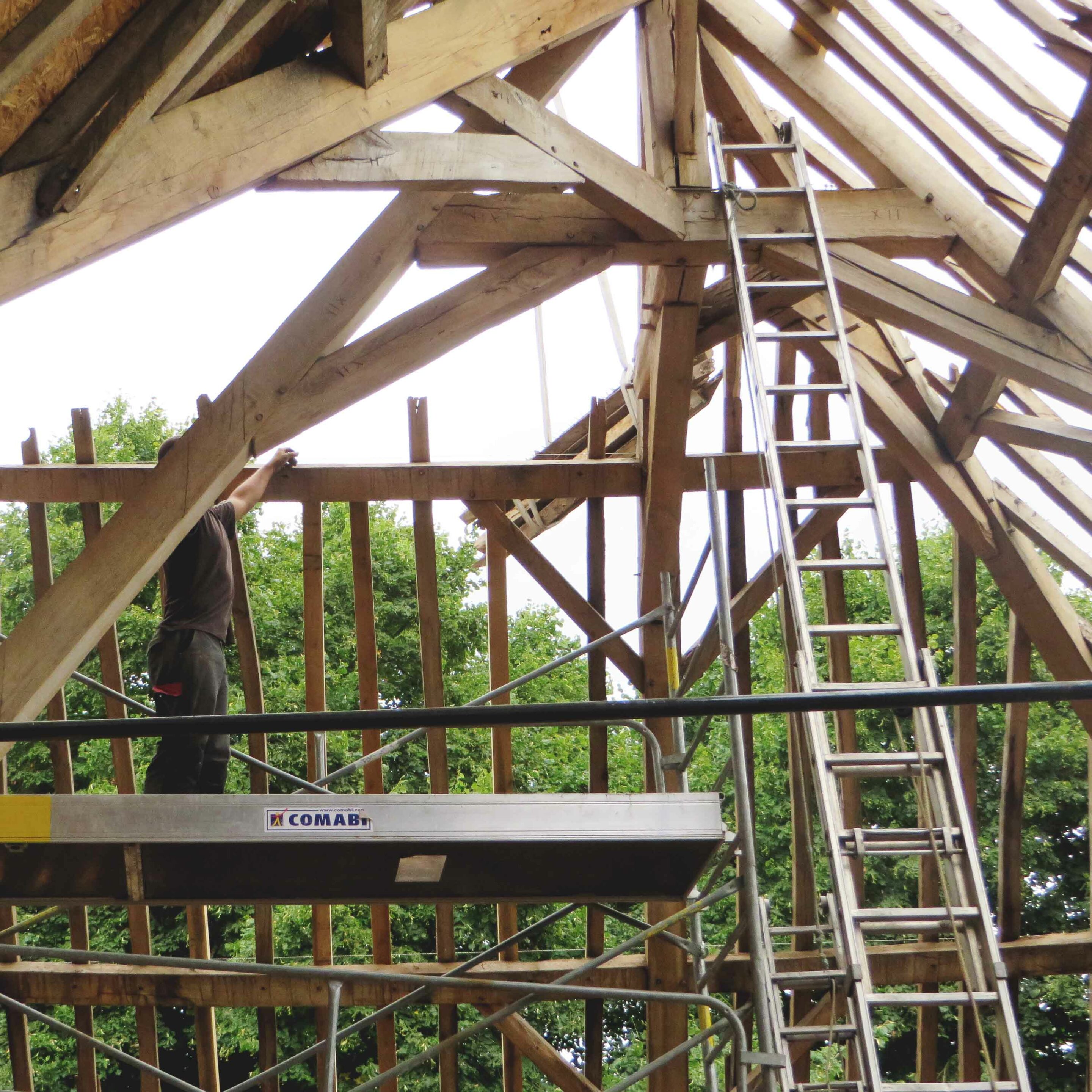 Ouvrages Spéciaux Rénovation Charpente bois Roost Warendin - Charpentier des Flandres