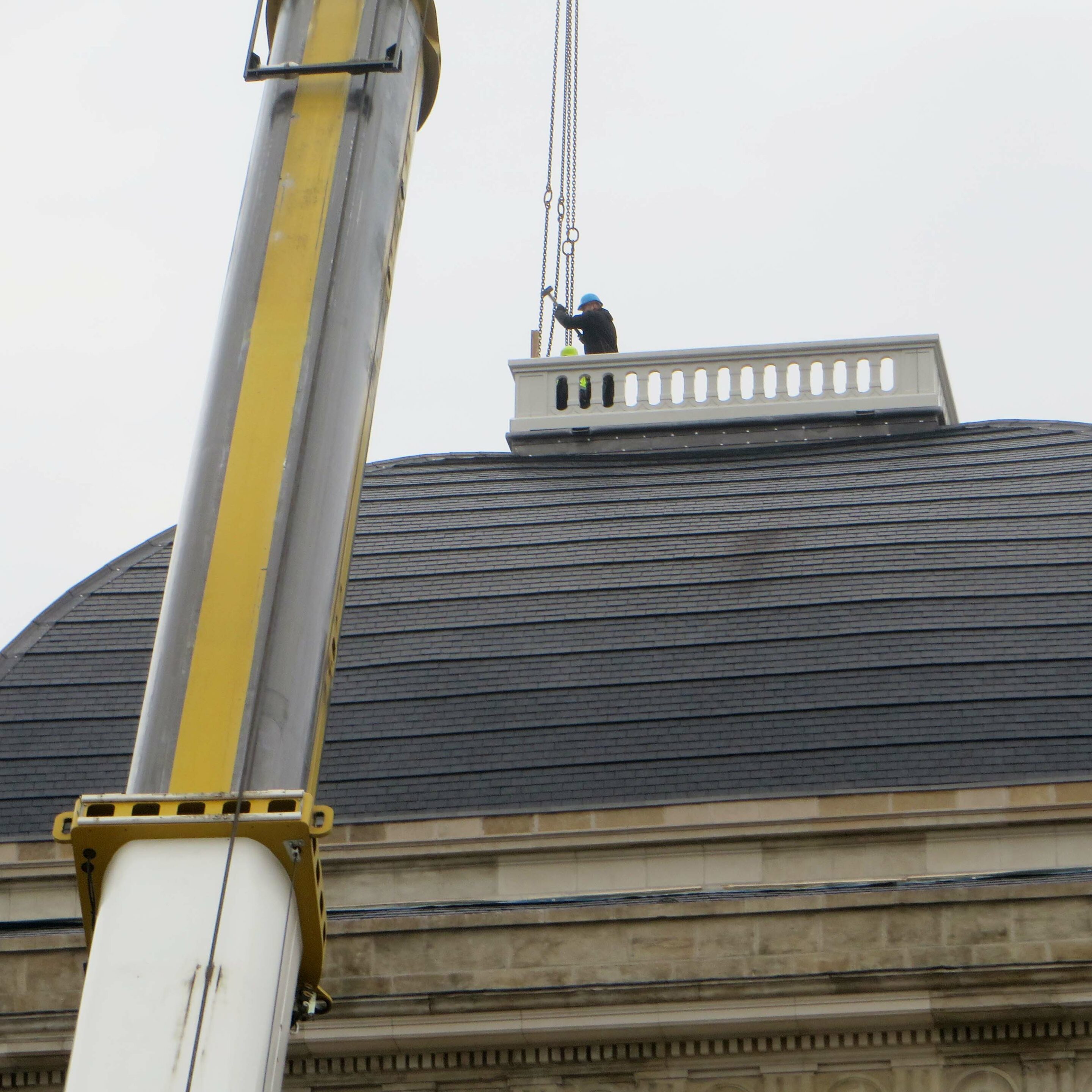 Ouvrages Spéciaux Rénovation Charpente bois Saint-Omer Hotel de ville - Charpentier des Flandres 